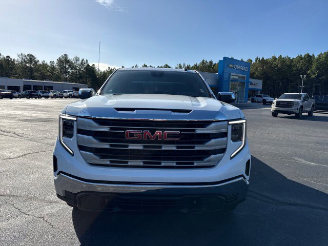 New 2026 GMC Sierra 1500 SLE image 8