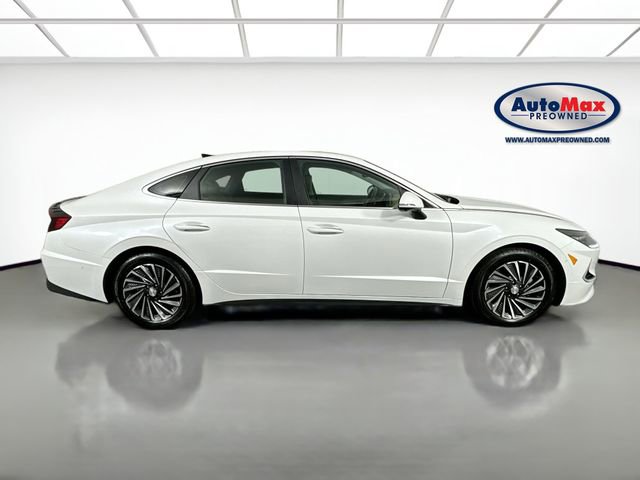 Used 2022 Hyundai Sonata Limited w/ Cargo Package image 10