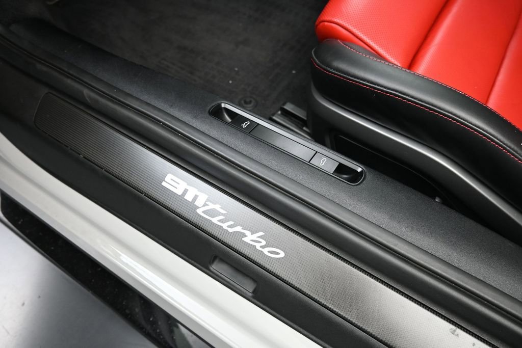 Certified 2022 Porsche 911 Turbo AWD/4WD image 28