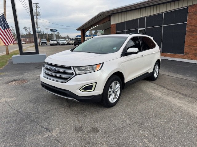 Used 2015 Ford Edge SEL w/ Equipment Group 201A image 2