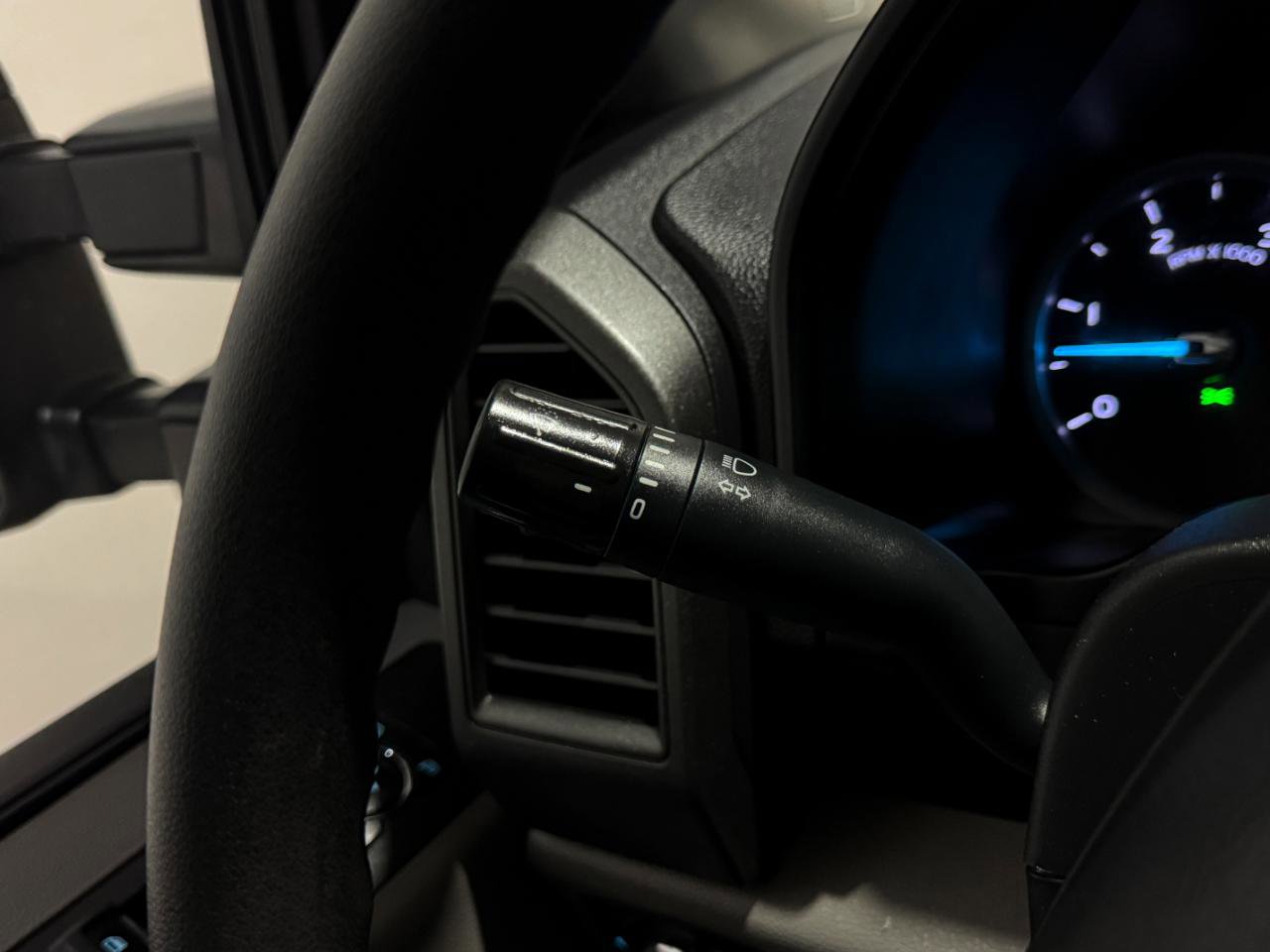 Used 2019 Ford F250 XL w/ Power Equipment Group RWD image 24