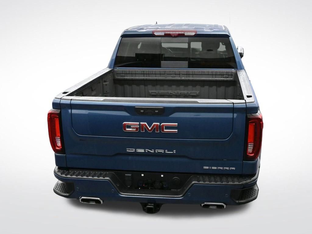 Used 2024 GMC Sierra 1500 Denali w/ Technology Package AWD/4WD image 18
