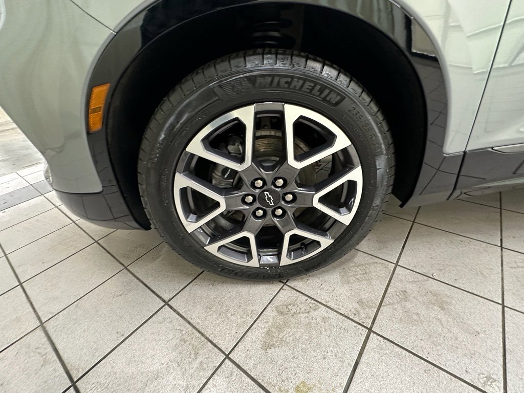 Certified 2025 Chevrolet Blazer RS w/ Enhanced Convenience Package image 12