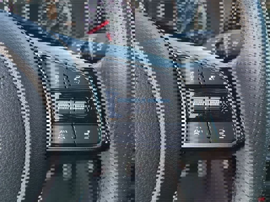 Used 2024 Kia Forte GT-Line w/ GT-Line Premium Package image 17