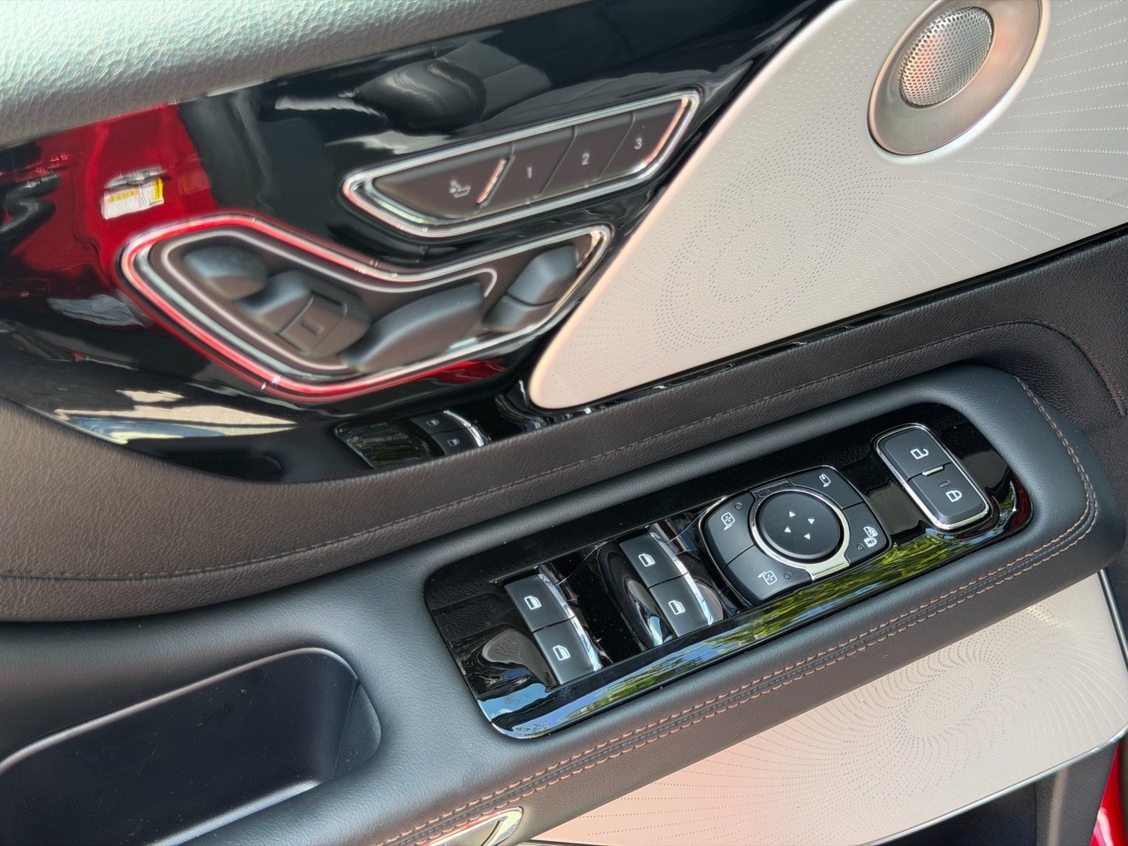 New 2026 Lincoln Aviator Reserve AWD/4WD image 26