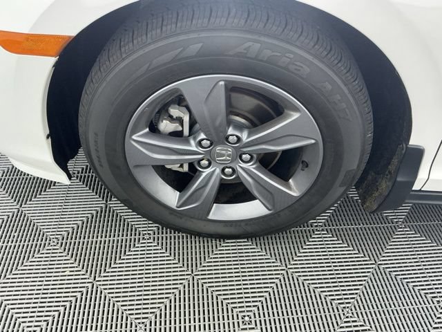 Certified 2024 Honda Odyssey EX image 32