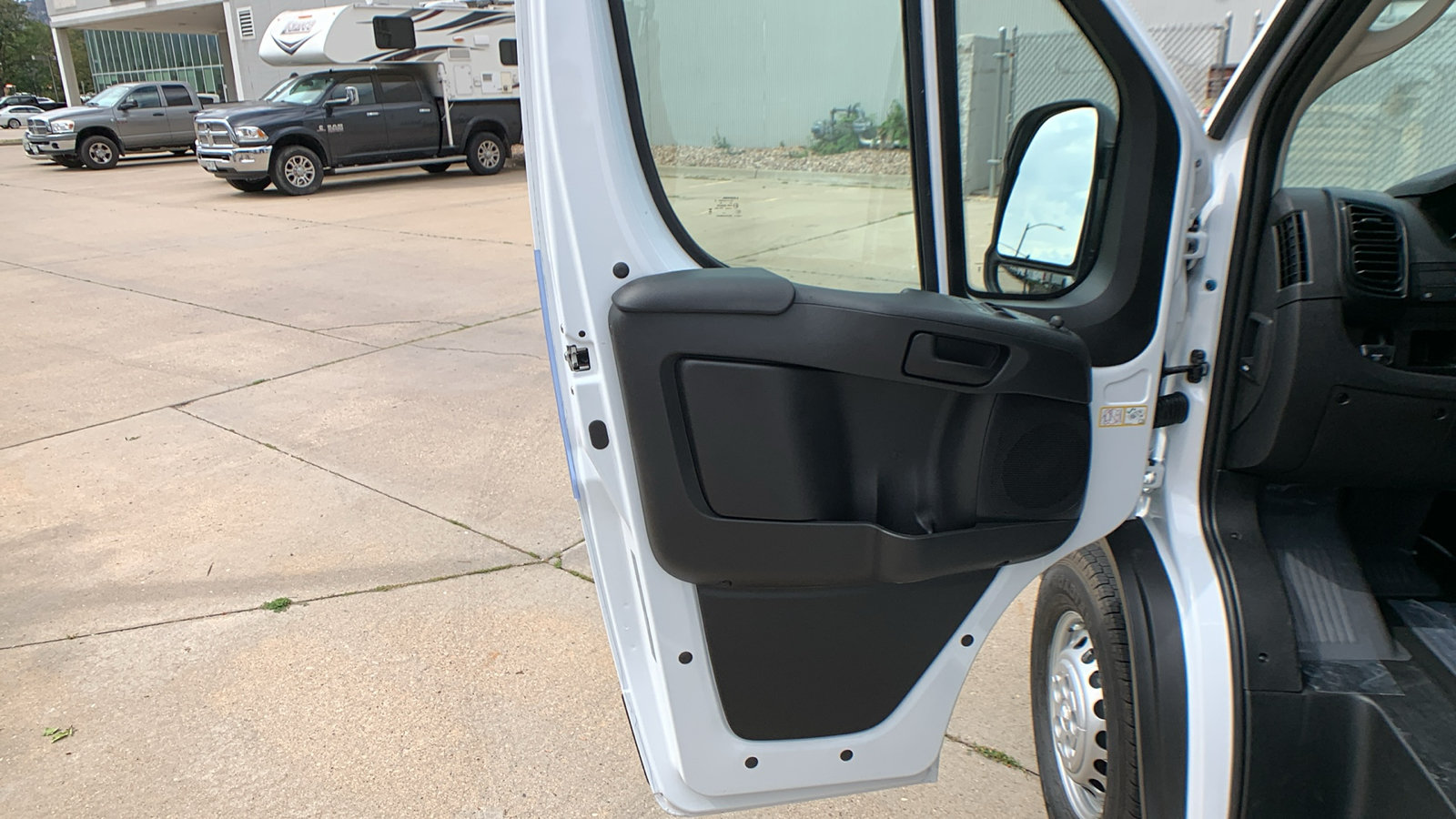 New 2026 RAM ProMaster 2500 w/ Convenience Group FWD image 11