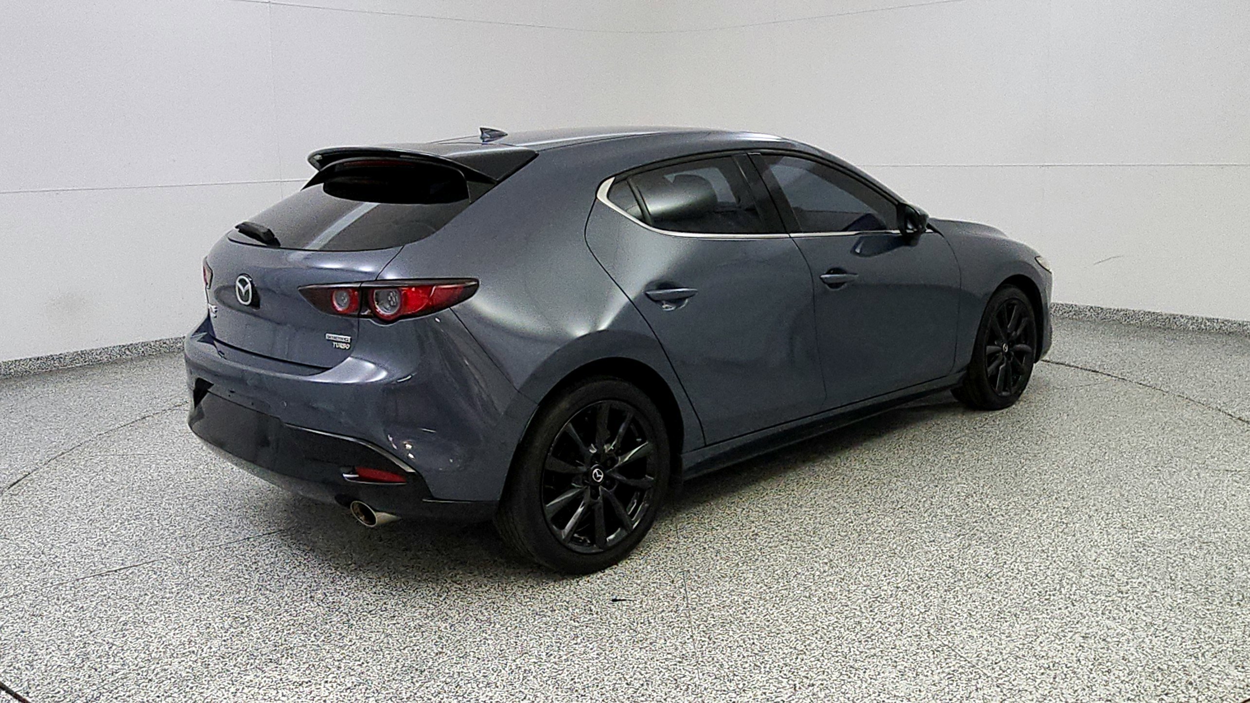 Used 2021 MAZDA MAZDA3 Hatchback w/Premium Plus Pkg AWD/4WD image 7