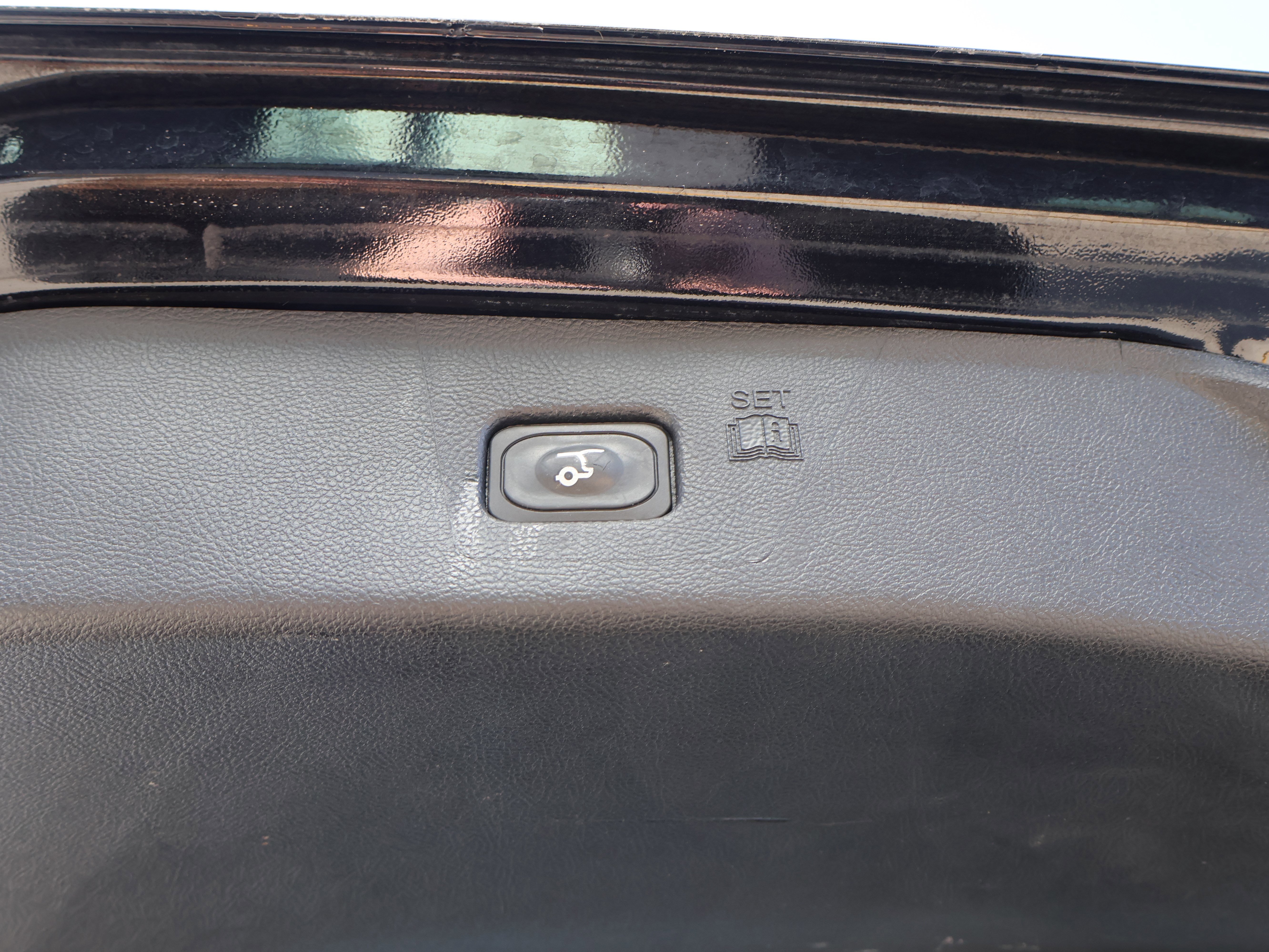 Used 2024 Ford Edge Titanium image 21