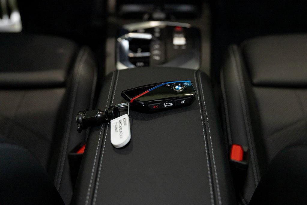 Used 2026 BMW M235i xDrive w/ Technology Package AWD/4WD image 38