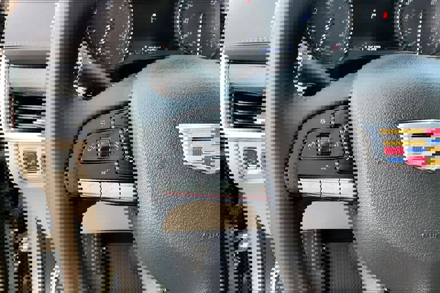 Used 2023 Cadillac XT4 Premium Luxury w/ Technology Package image 21