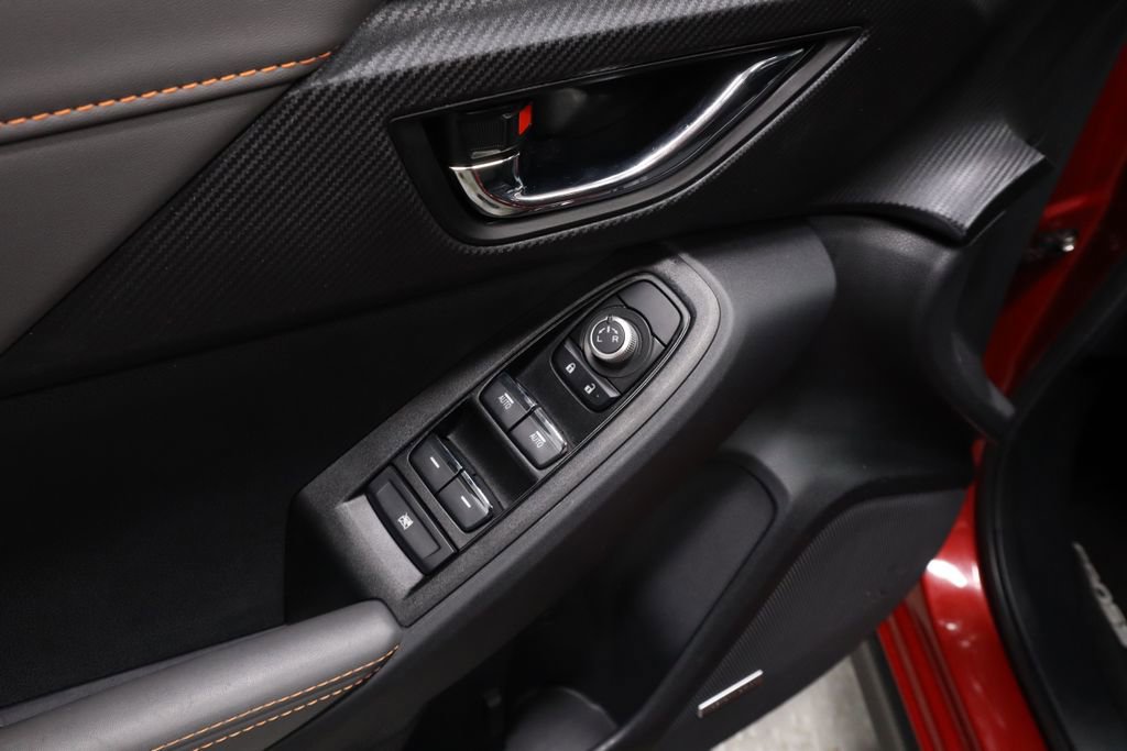 Used 2025 Subaru Crosstrek 2.5i Limited w/ Crosstrek Mirror Package image 24