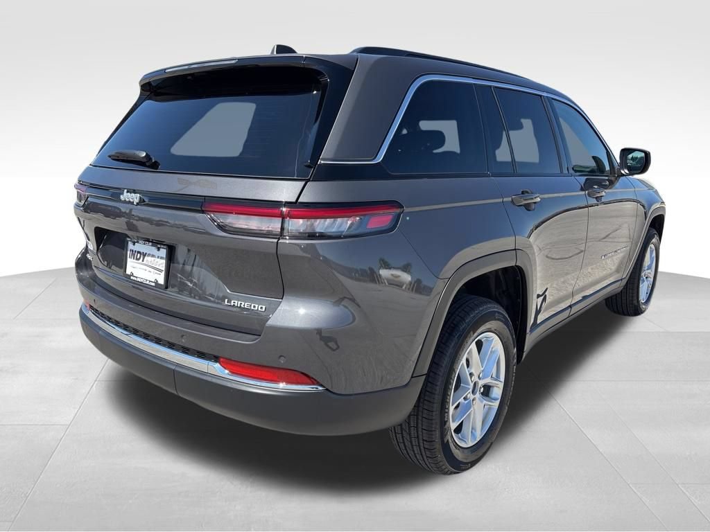 New 2026 Jeep Grand Cherokee Laredo X AWD/4WD image 4