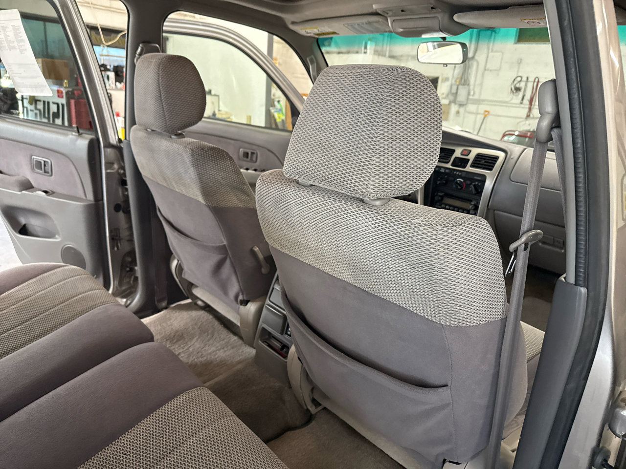 Used 2002 Toyota 4Runner SR5 image 42