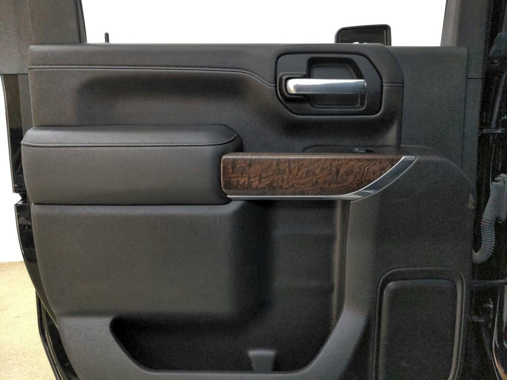 Used 2020 GMC Sierra 2500 Denali w/ Denali Ultimate Package image 27