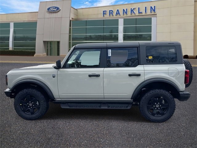 New 2025 Ford Bronco Big Bend w/ Black Diamond Package image 4