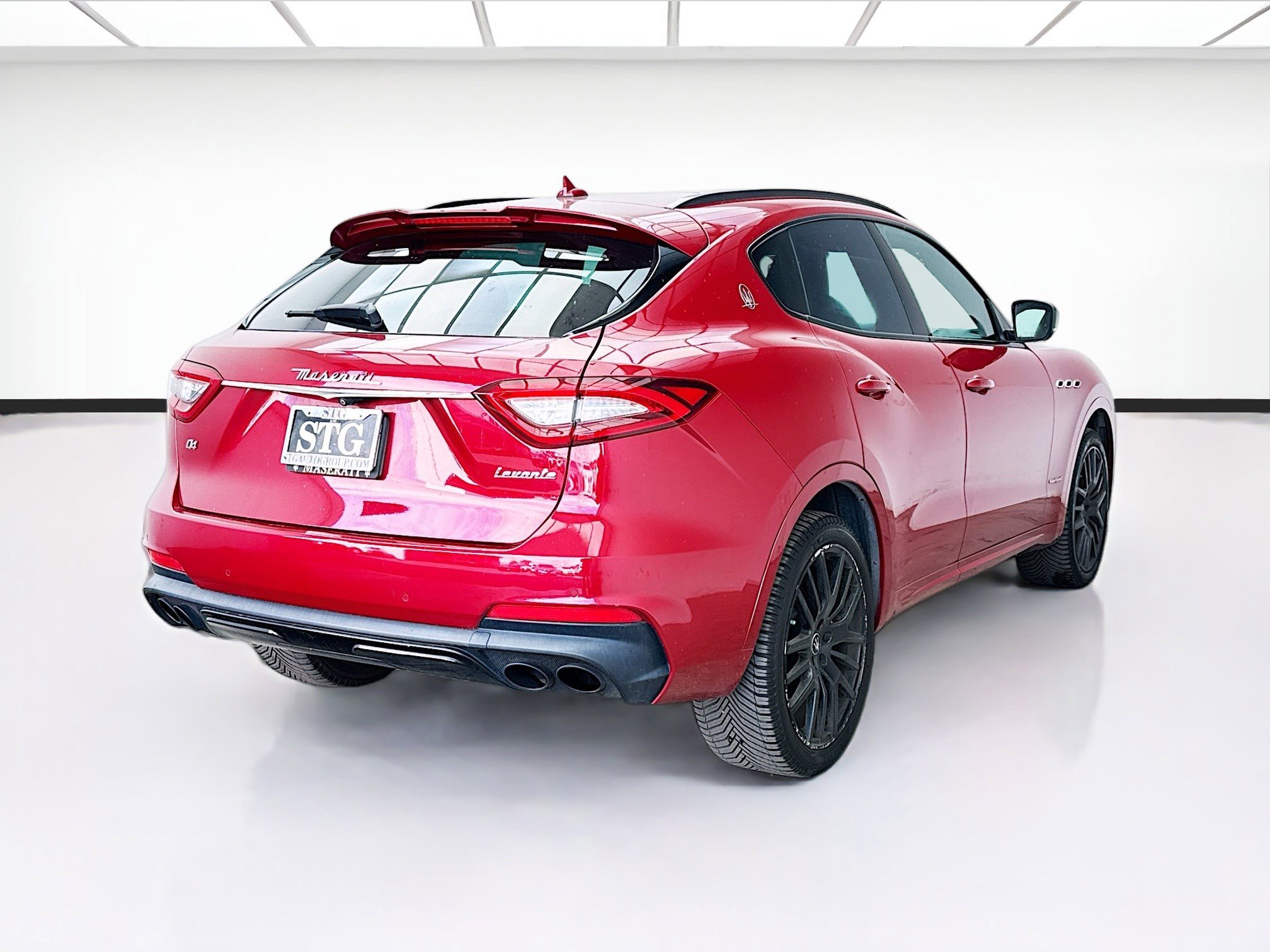 Used 2020 Maserati Levante GranSport AWD/4WD image 4