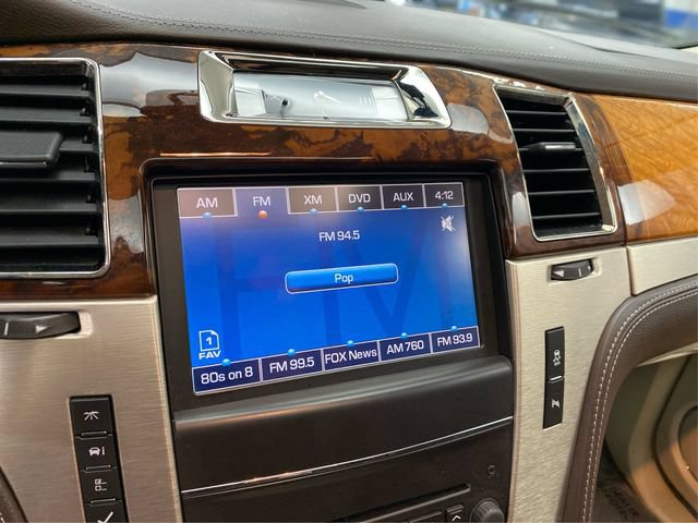 Used 2012 Cadillac Escalade ESV Platinum AWD/4WD image 31