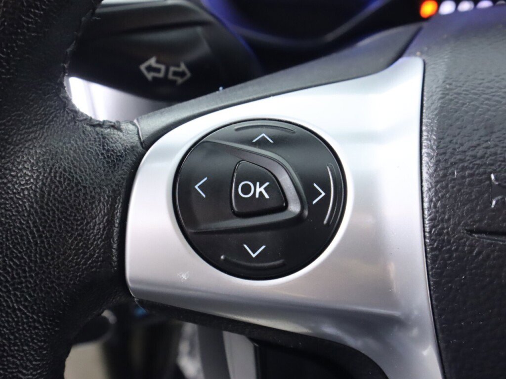 Used 2013 Ford Focus Electric Hatchback image 12