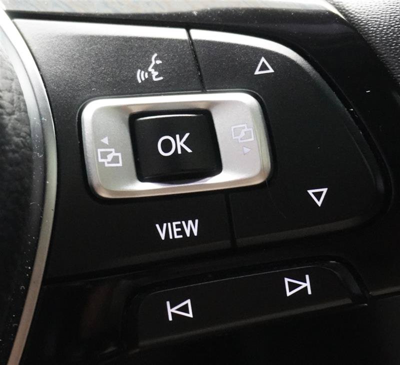 Used 2020 Volkswagen Jetta SEL Premium FWD image 22