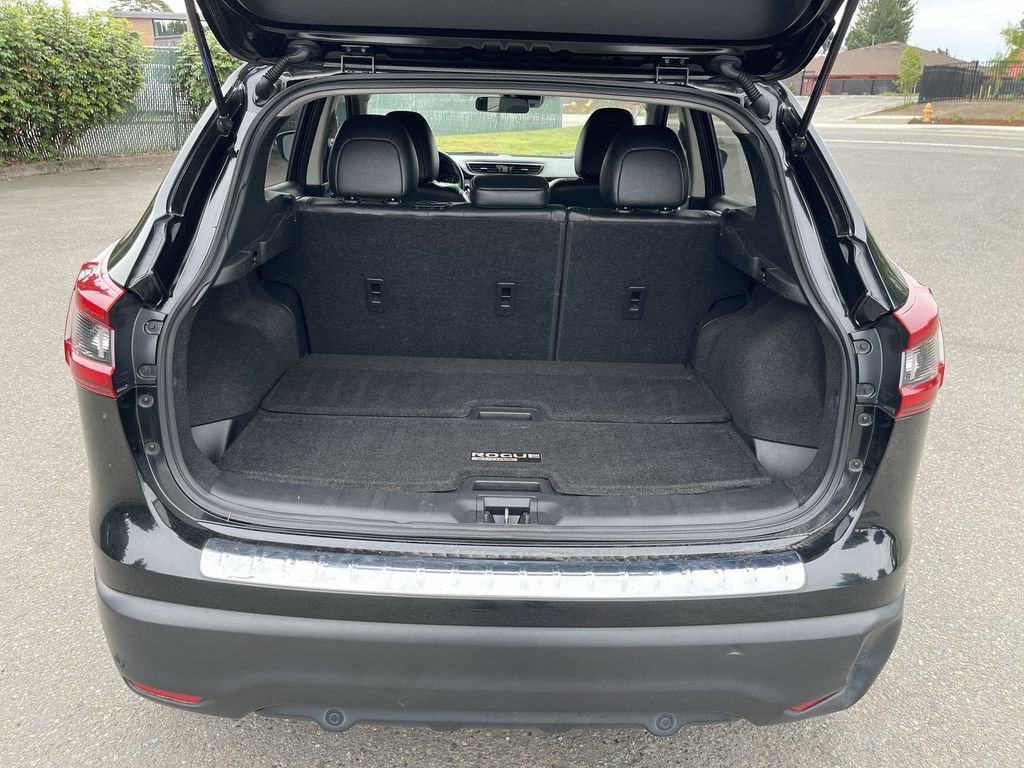 Used 2021 Nissan Rogue Sport SL AWD/4WD image 26