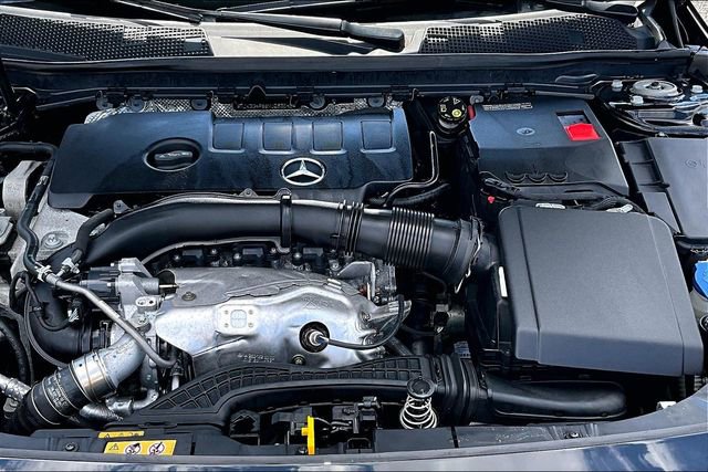 Certified 2021 Mercedes-Benz A 220 4MATIC image 33