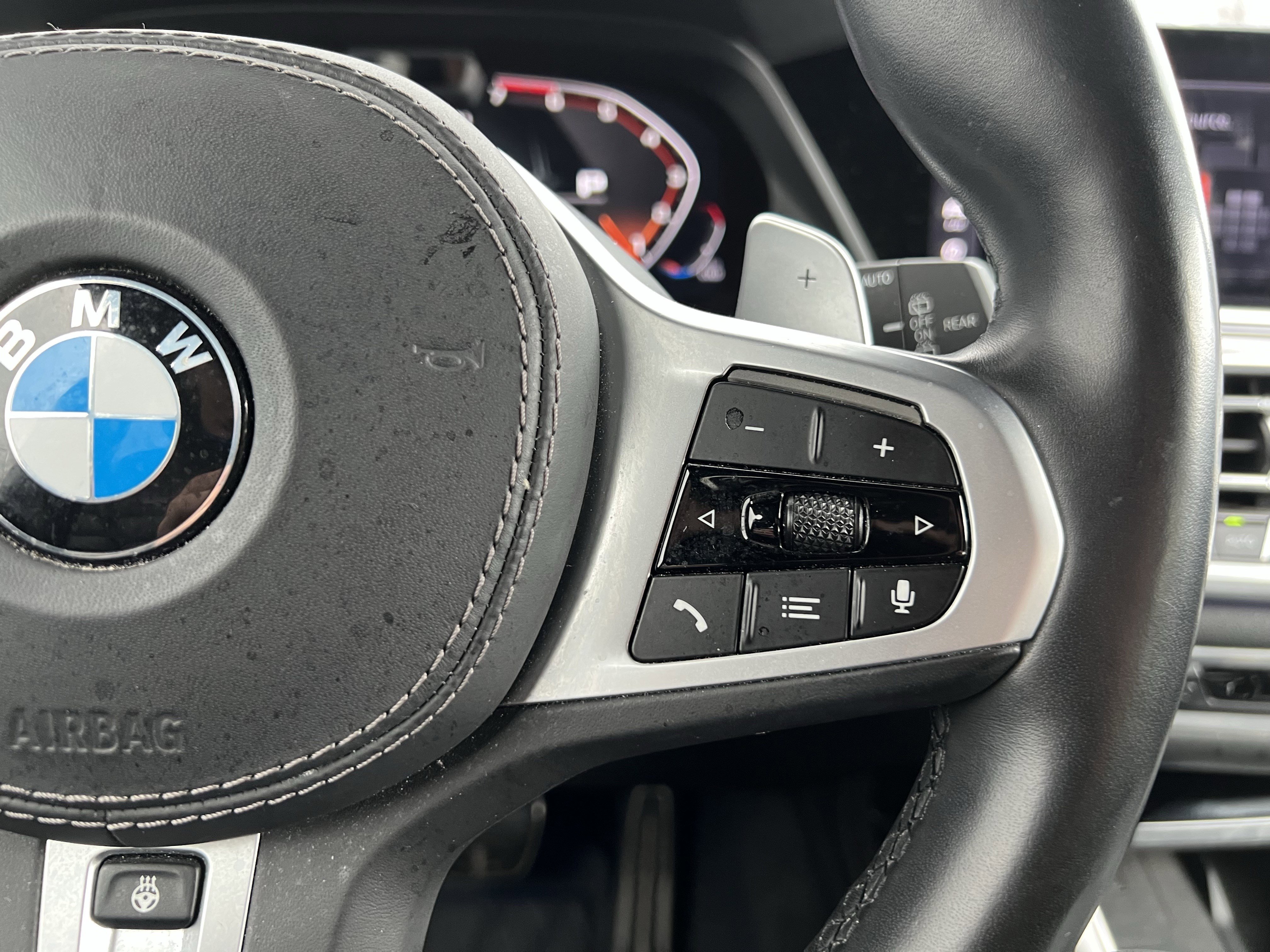 Used 2021 BMW X7 M50i w/ Dynamic Handling Package image 20