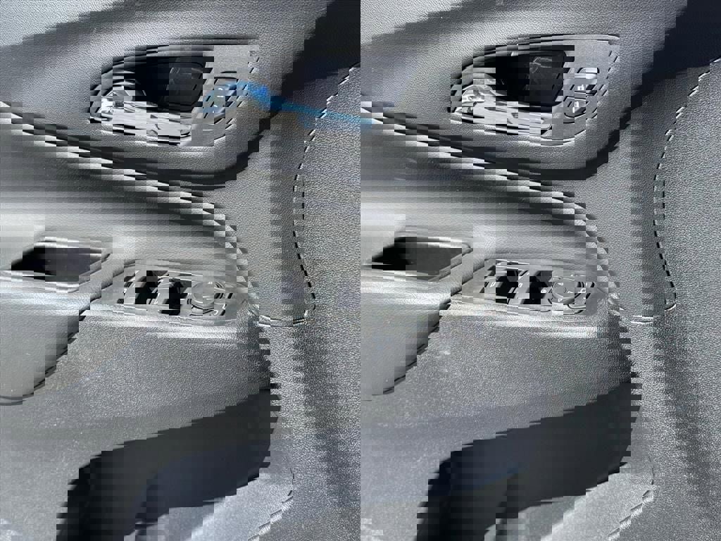 Used 2022 Chevrolet Equinox LT image 17