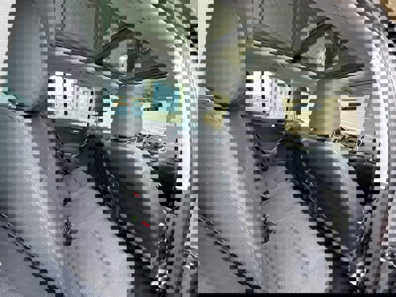 Used 2013 Volkswagen Tiguan S image 15