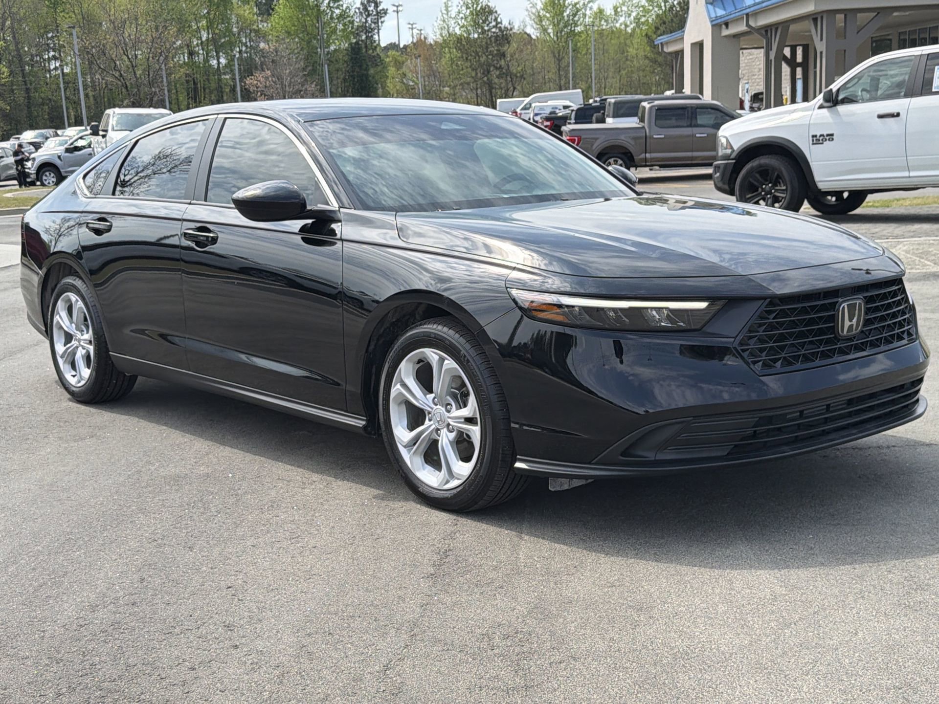 Used 2025 Honda Accord LX image 26