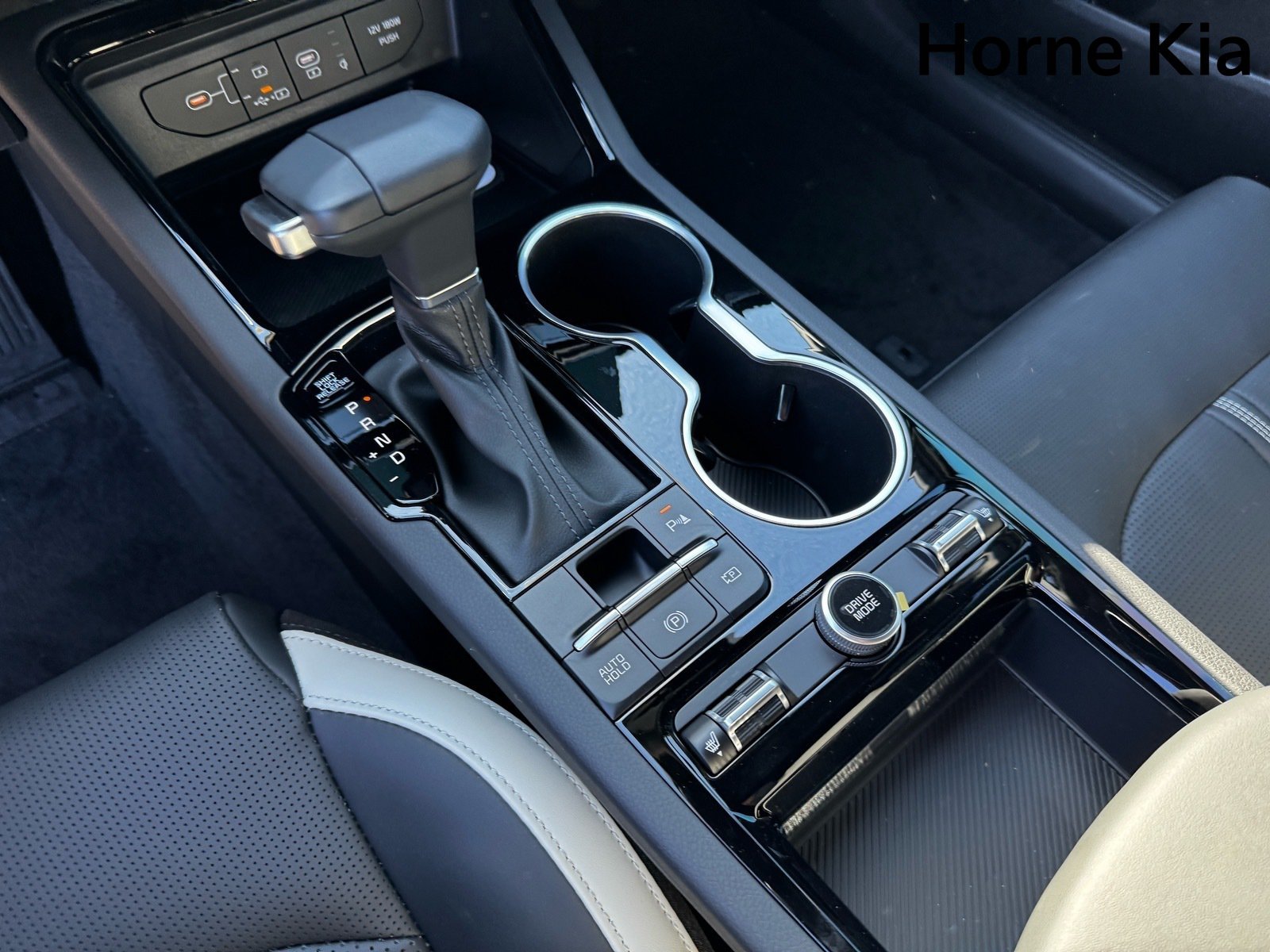 New 2026 Kia K5 GT-Line w/ GT-Line Premium Package FWD image 16