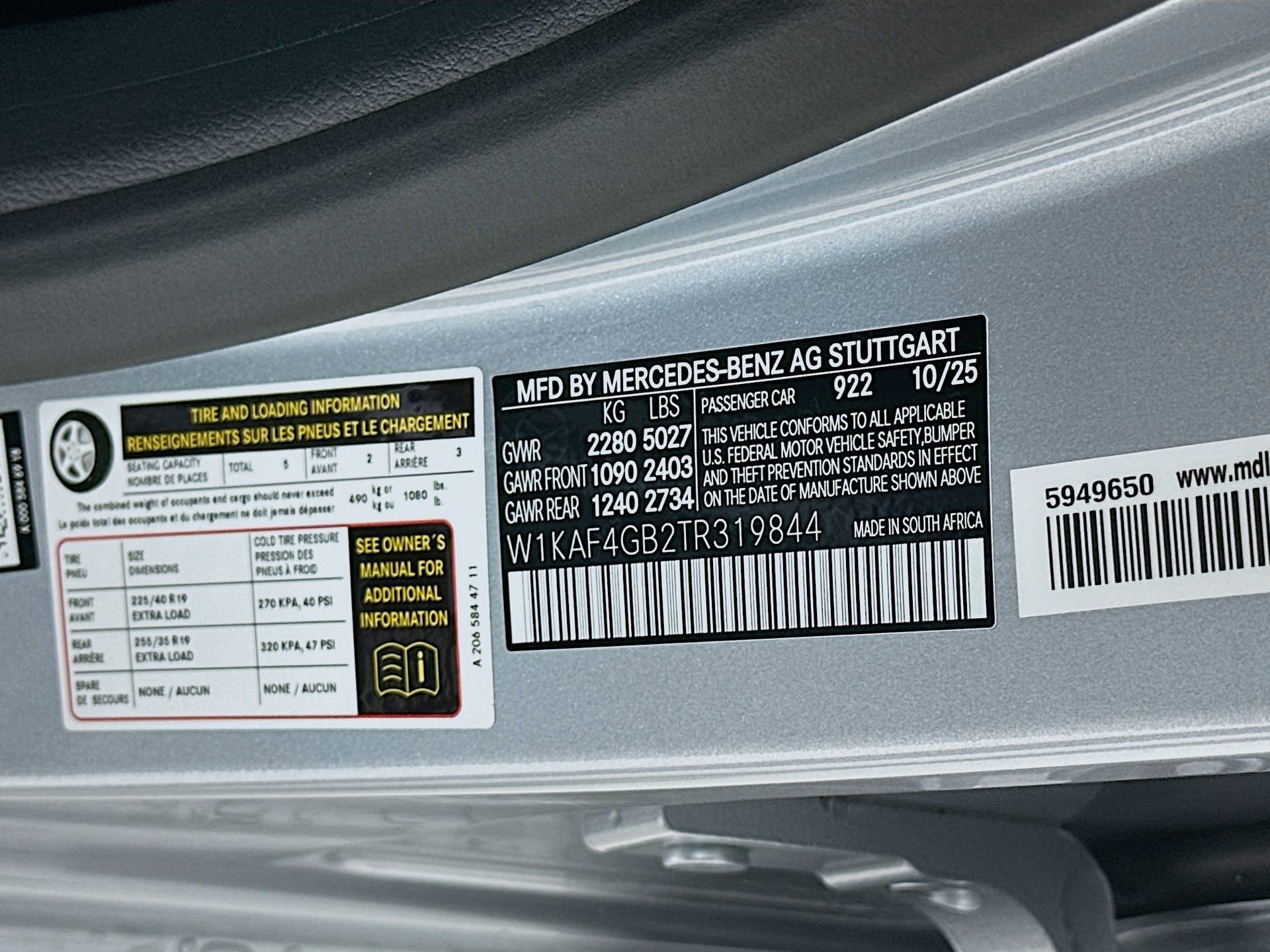 New 2026 Mercedes-Benz C 300 Sedan image 34