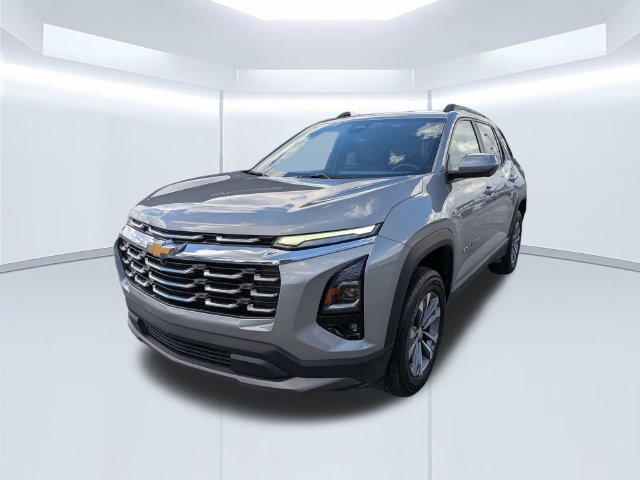 Used 2025 Chevrolet Equinox LT w/ Convenience Package II FWD image 9