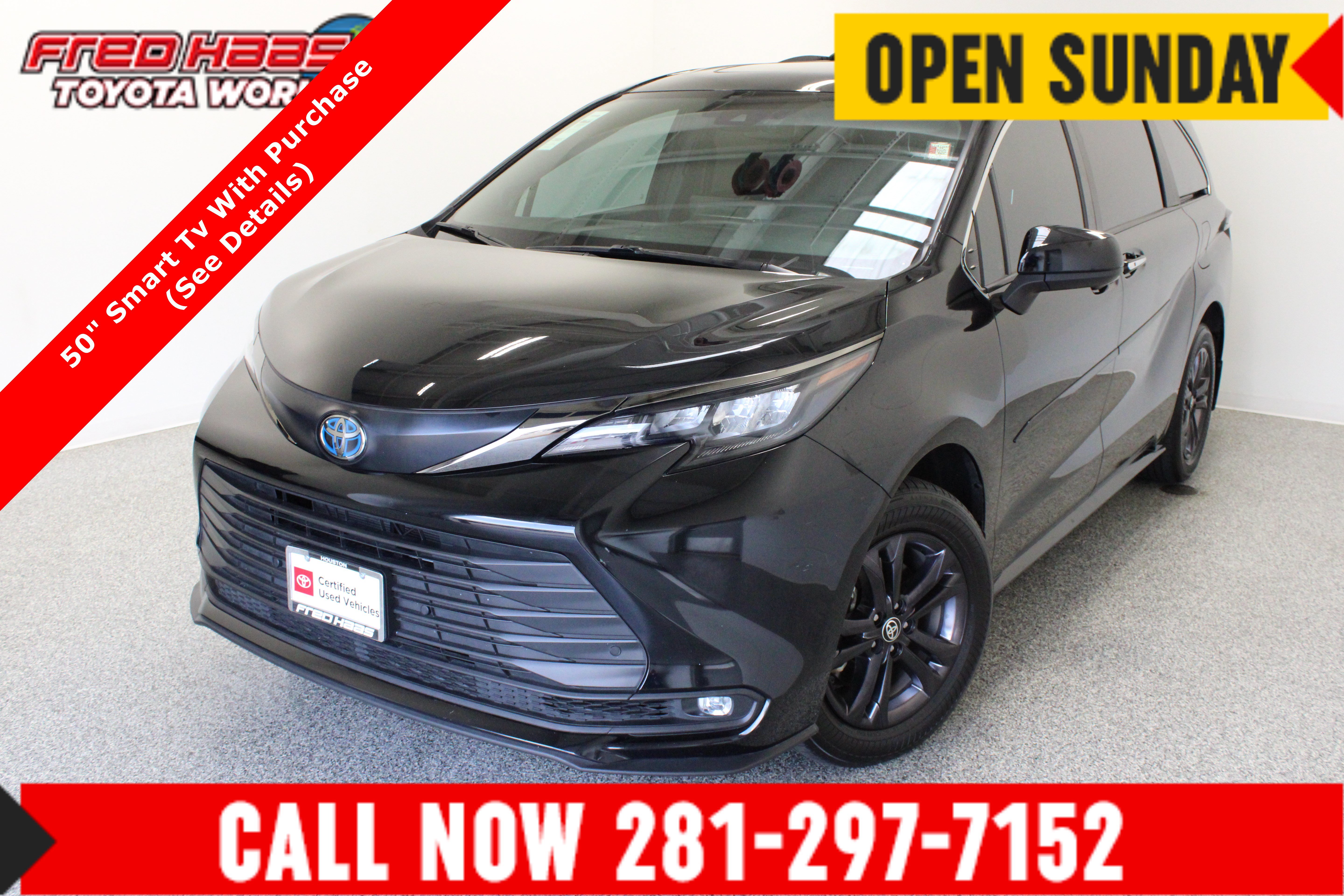 Certified 2024 Toyota Sienna XLE Woodland Edition AWD/4WD image 1