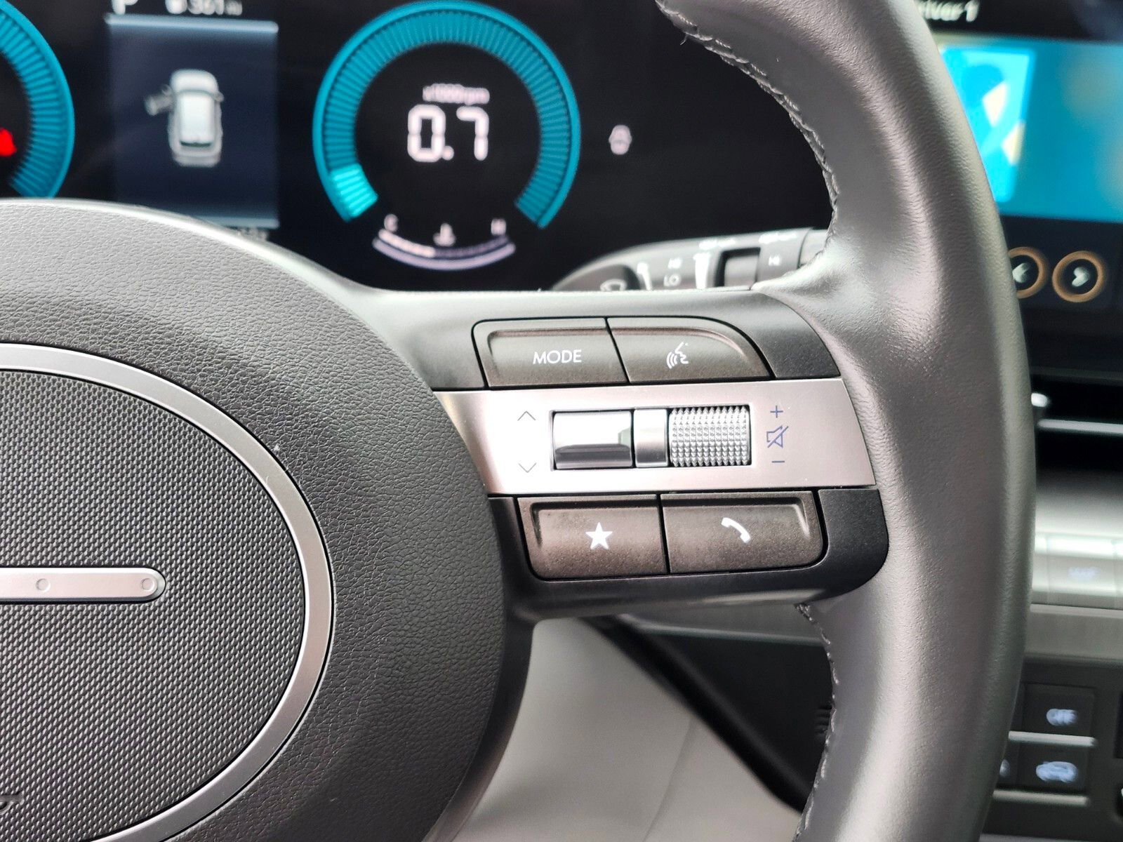 Used 2026 Hyundai Kona SEL Sport image 27