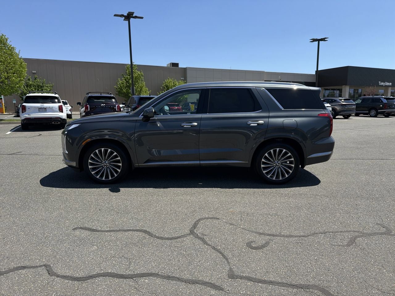 Used 2024 Hyundai Palisade Calligraphy AWD/4WD image 13