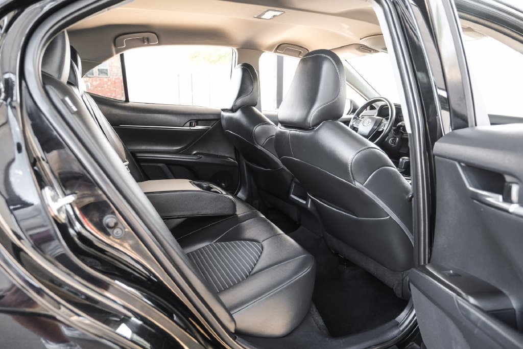 Used 2023 Toyota Camry SE FWD image 32