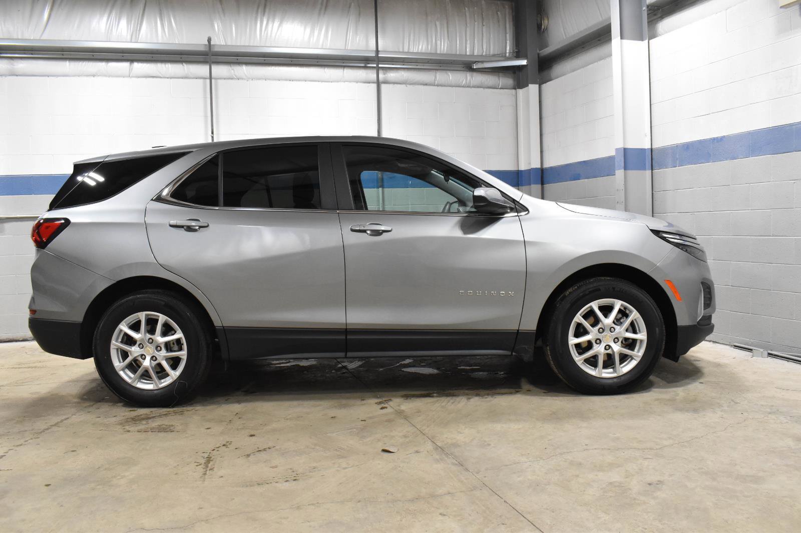 Used 2023 Chevrolet Equinox LT image 26