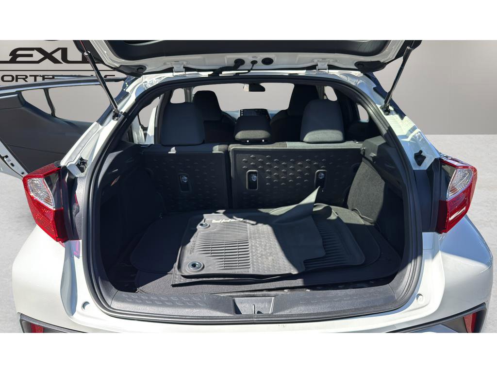 Used 2021 Toyota C-HR Nightshade image 16