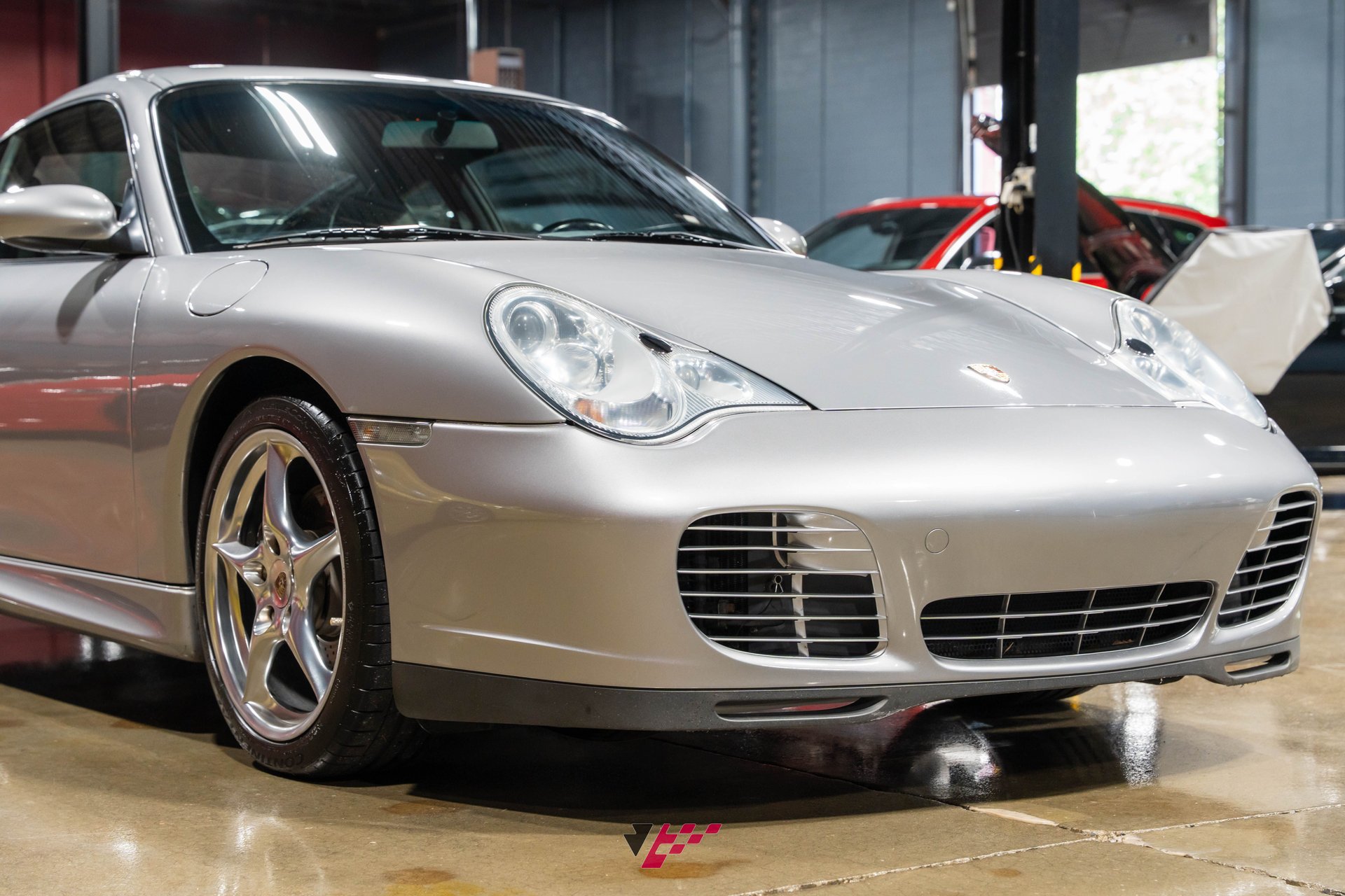 Used 2004 Porsche 911 40th Anniversary RWD image 25