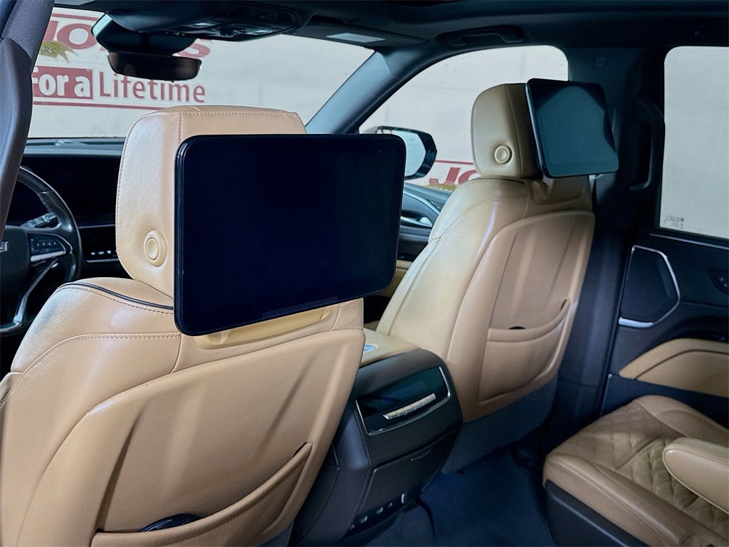 Used 2021 Cadillac Escalade ESV Sport w/ Driver Assist Tech Package image 14