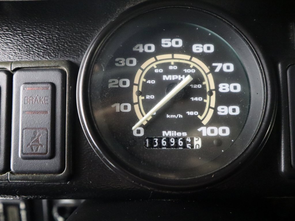 Used 1997 HUMMER H1 4-Door Open Top image 29