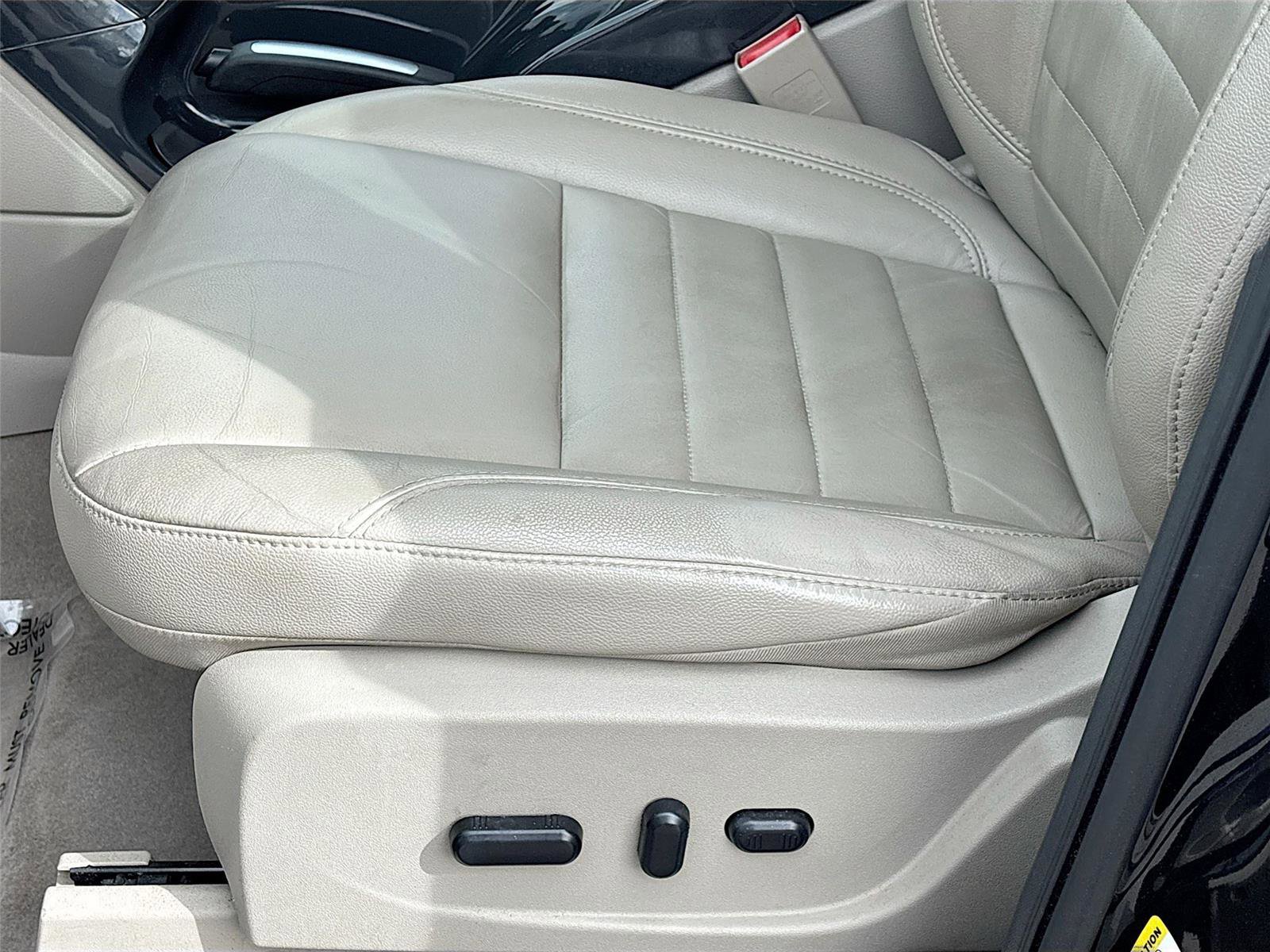 Used 2015 Ford Escape Titanium image 20