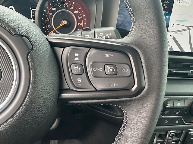 New 2026 Jeep Wrangler Unlimited Rubicon w/ Xtreme 35 Tire Package image 26