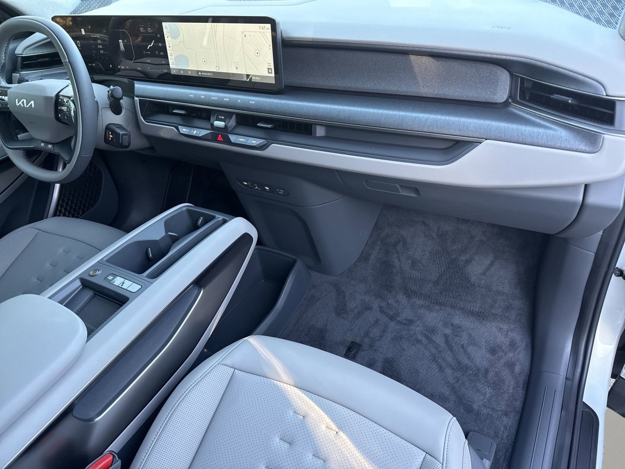 New 2026 Kia EV9 Wind image 11