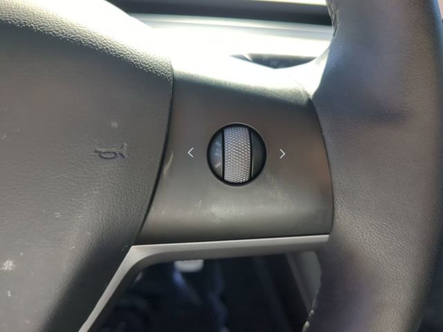 Used 2022 Tesla Model 3 Performance AWD/4WD image 29