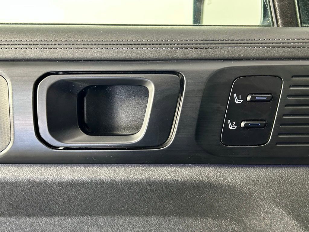 Used 2025 Hyundai Santa Fe Calligraphy image 36
