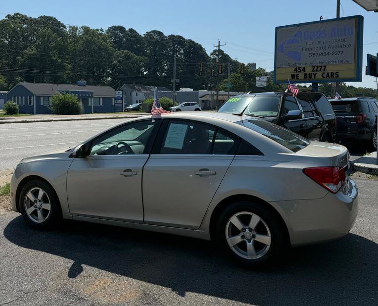 Used 2014 Chevrolet Cruze LT FWD image 8