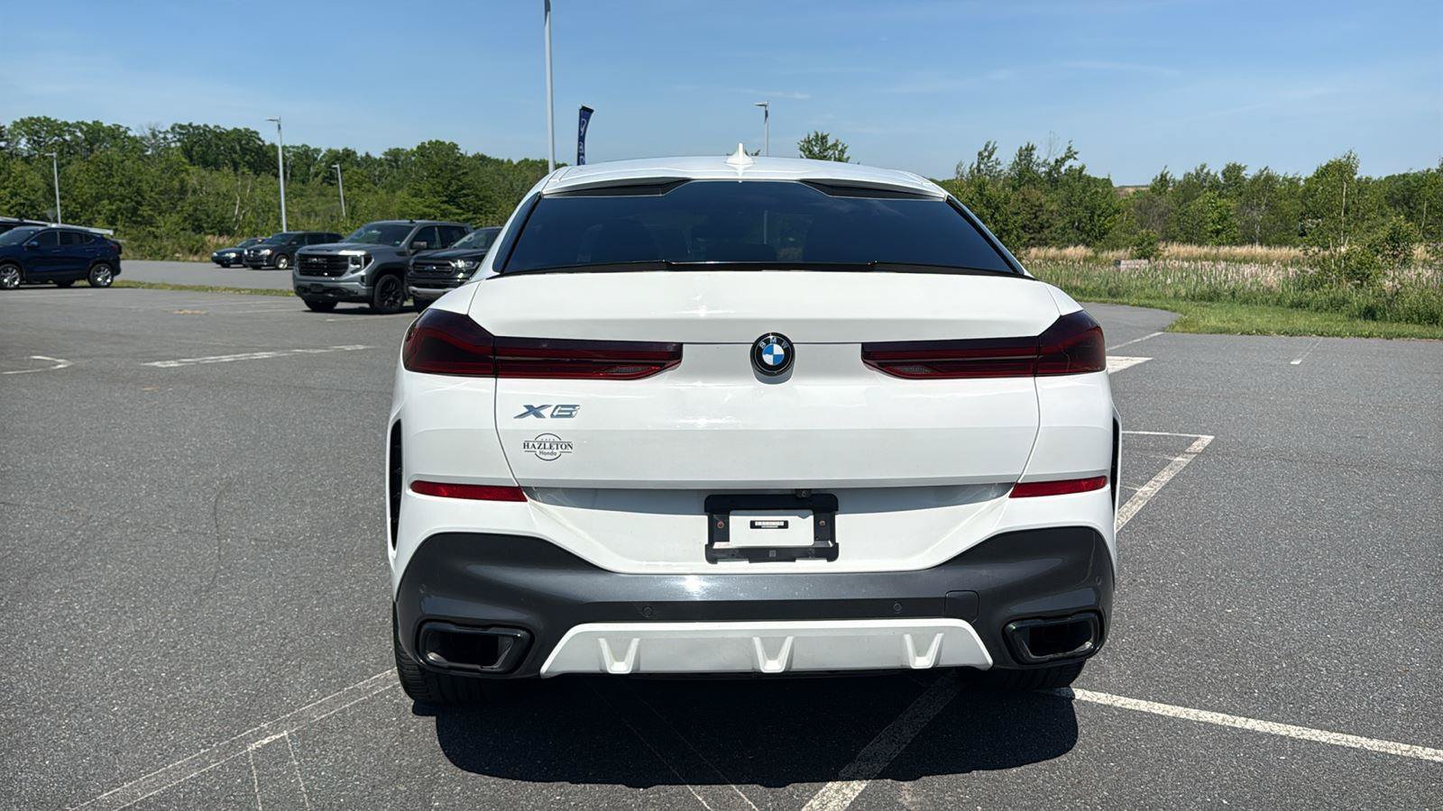 Used 2022 BMW X6 xDrive40i w/ Executive Package AWD/4WD image 7