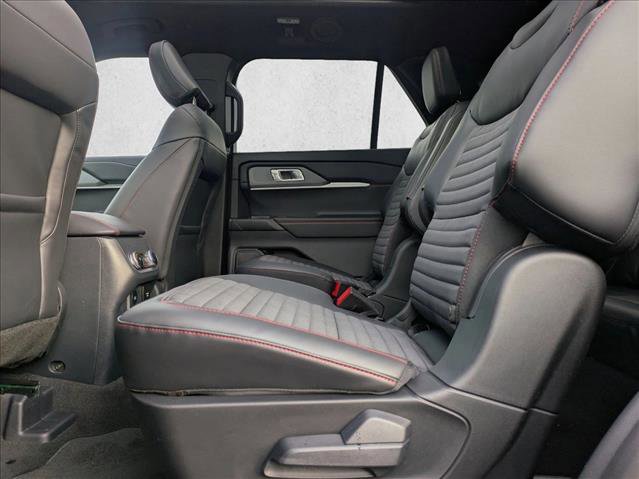 New 2026 Ford Explorer ST-Line w/ ST-Line Street Pack AWD/4WD image 17
